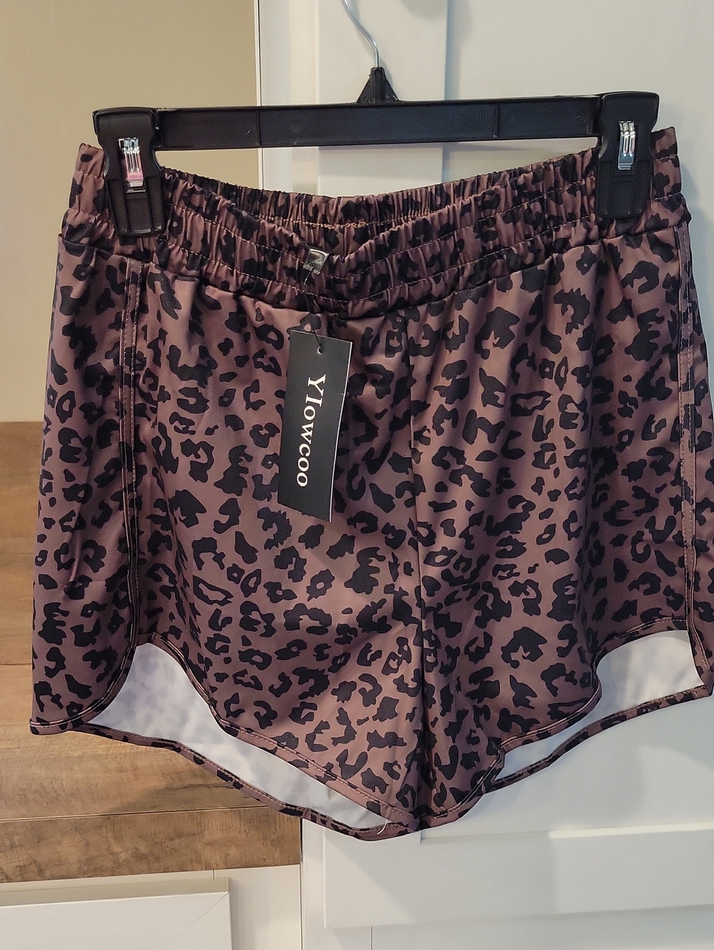 Women's Mauve Leopard Print Athletic Shorts